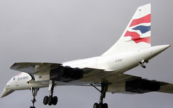An unusual angle on the final Concorde landing