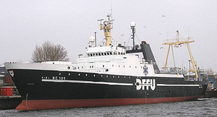 German factory fishing ship Kiel DFFU