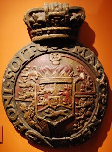 Royal coat of arms, King George, HMS Vistory