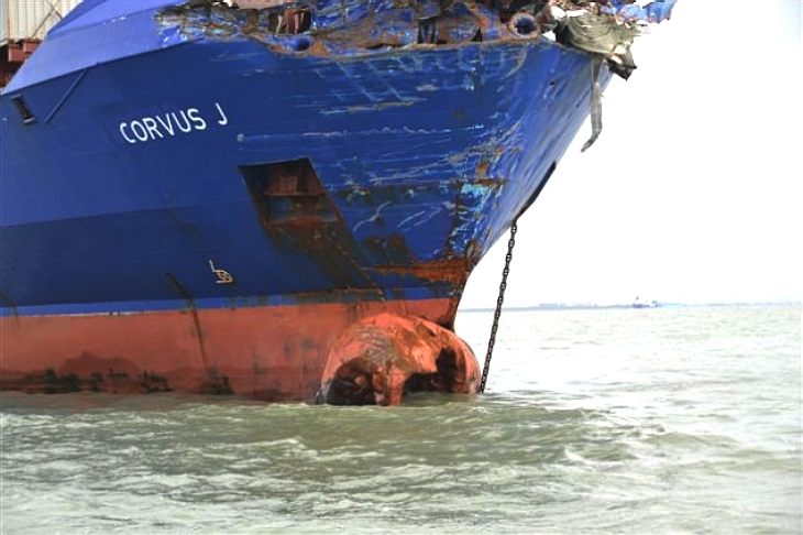 Corvus J bow damage after the fatal collision with Baltic Ace