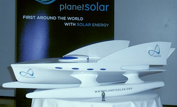 Tûranor PlanetSolar Swiss promotional development model