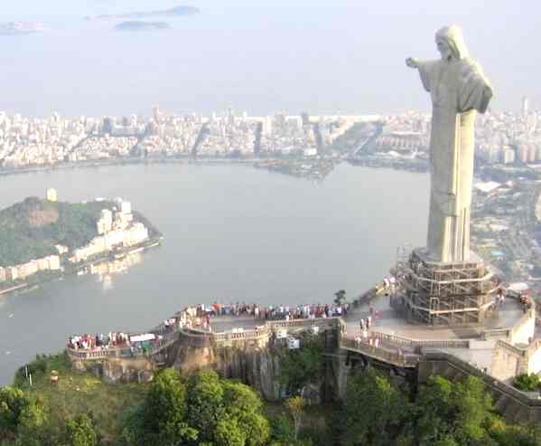 [Pilt: brazil_rio_de_janeiro_corcovado_hill_sta...deemer.jpg]