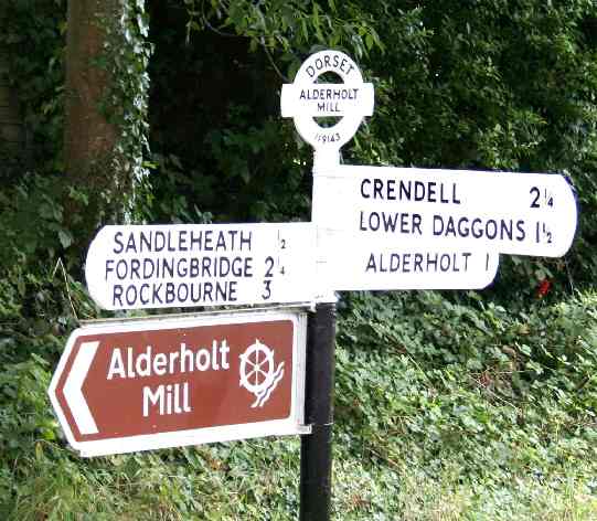 Fordingbridge to Alderhalt sign post