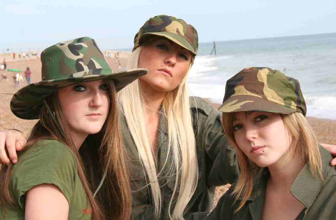 Sunshine Girls army caps Hastings