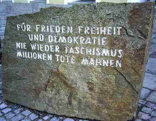 Adolf_Hitler_memorial_Mahnstein.jpg