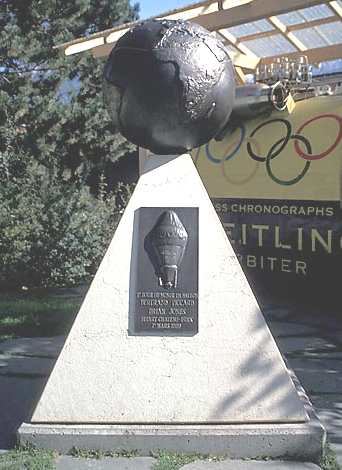 Breitling Orbiter hot air ballon monument Arleshiem