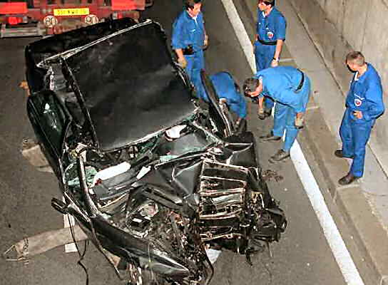 diana_princess_of_wales_car_crash.jpg