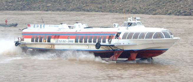 hydrofoil_passenger_ferry_meteor_yangtze_river_china2.jpg
