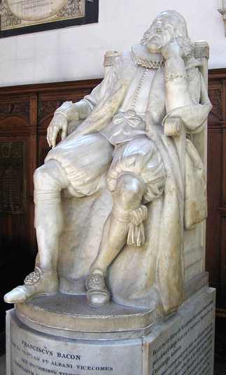 Statue of Sir Francis Bacon at St Albans