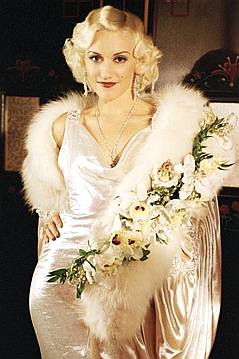 Gwen Stefani as Jean Harlow in the film The Aviator (2004)