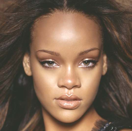 Rihanna portrait of a modern popular singer