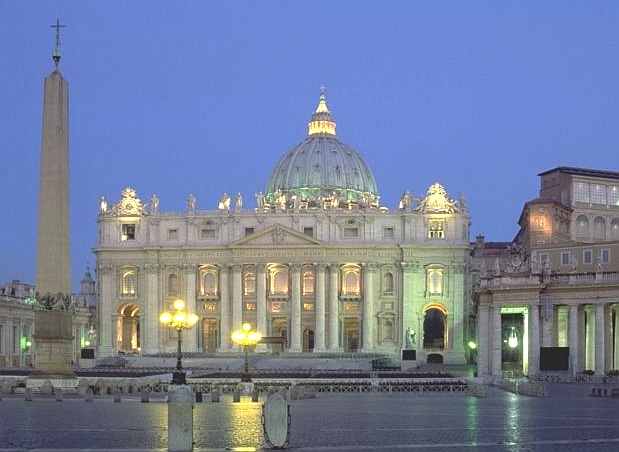 Vatican City, St Peters Basilica early morning