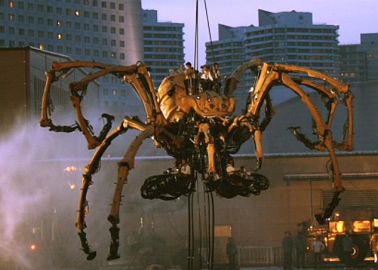 Giant spider robot