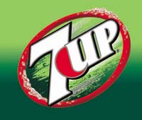 Seven 7 Up green red ring logo