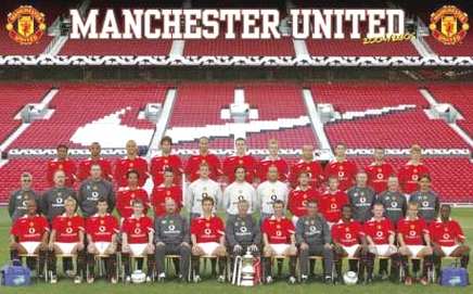 http://www.solarnavigator.net/sport/sport_images/manchester_united_fc_team_group_photo_2005.jpg