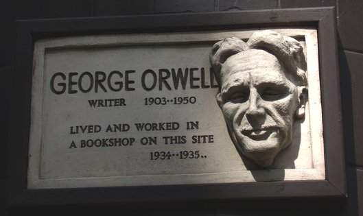 Hampstead plaque commemorating George Orwell
