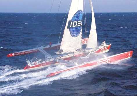 idec trimaran francis joyon