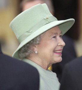 HM Queen Elizabeth II, nice hat Maam