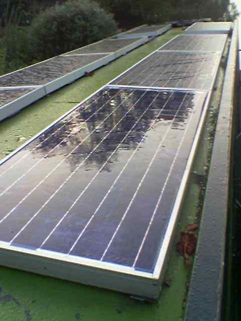 Rigid solar panel