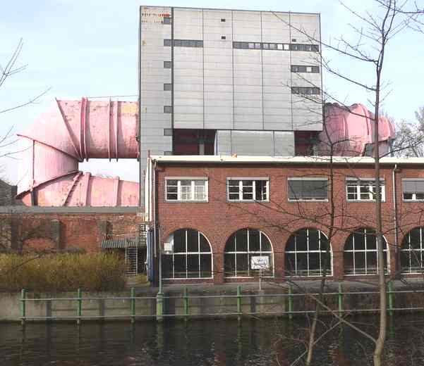 Cavitation water tunnel of the Versuchsanstalt fr Wasserbau und Schiffbau in Berlin tank testing